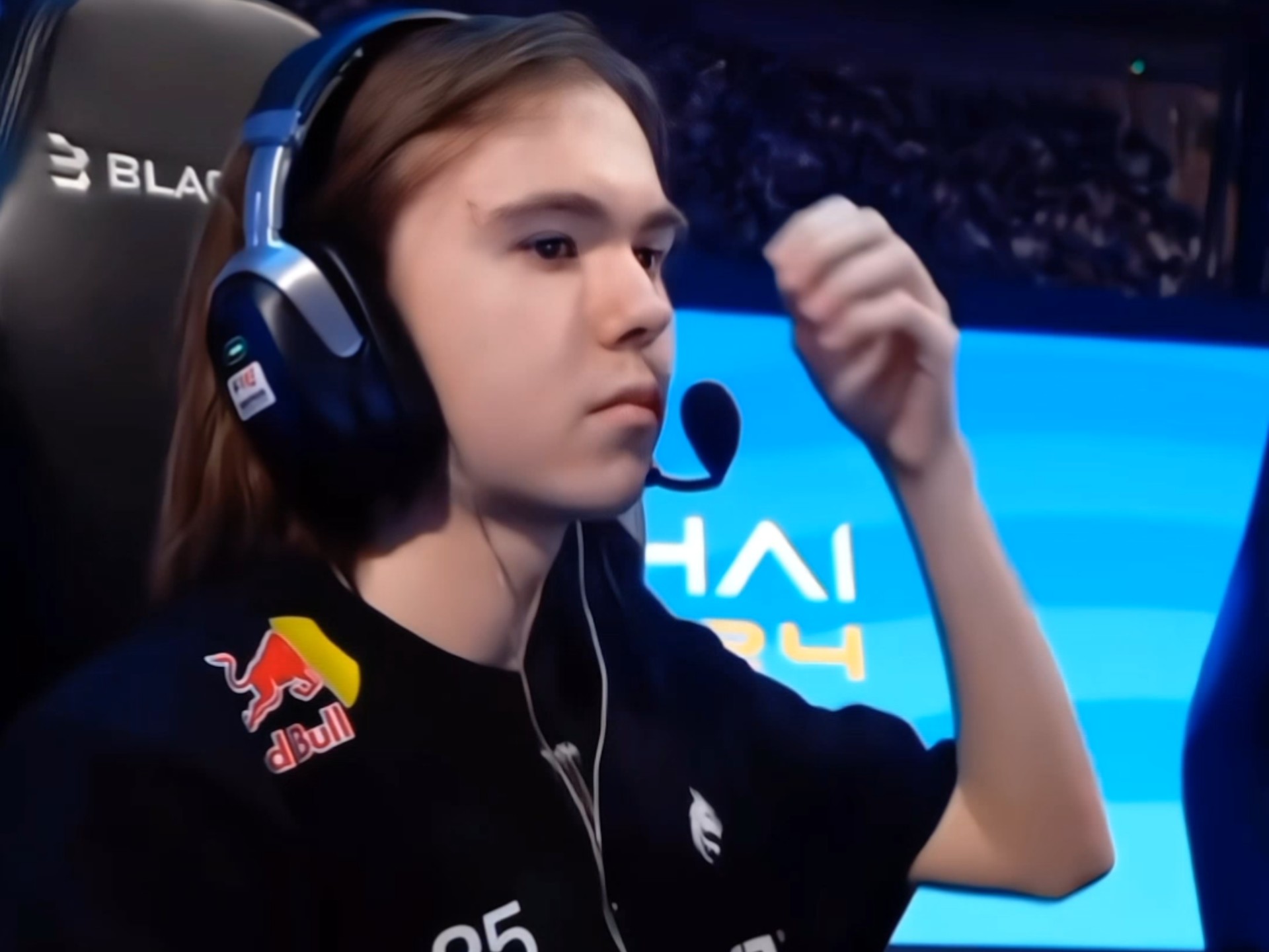 家队轮换深 家队轮换深